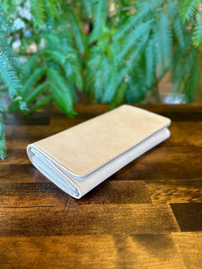 Clutch bag style long wallet (solid wood)