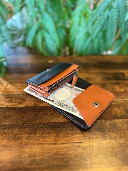 Small wallet (black x brown)