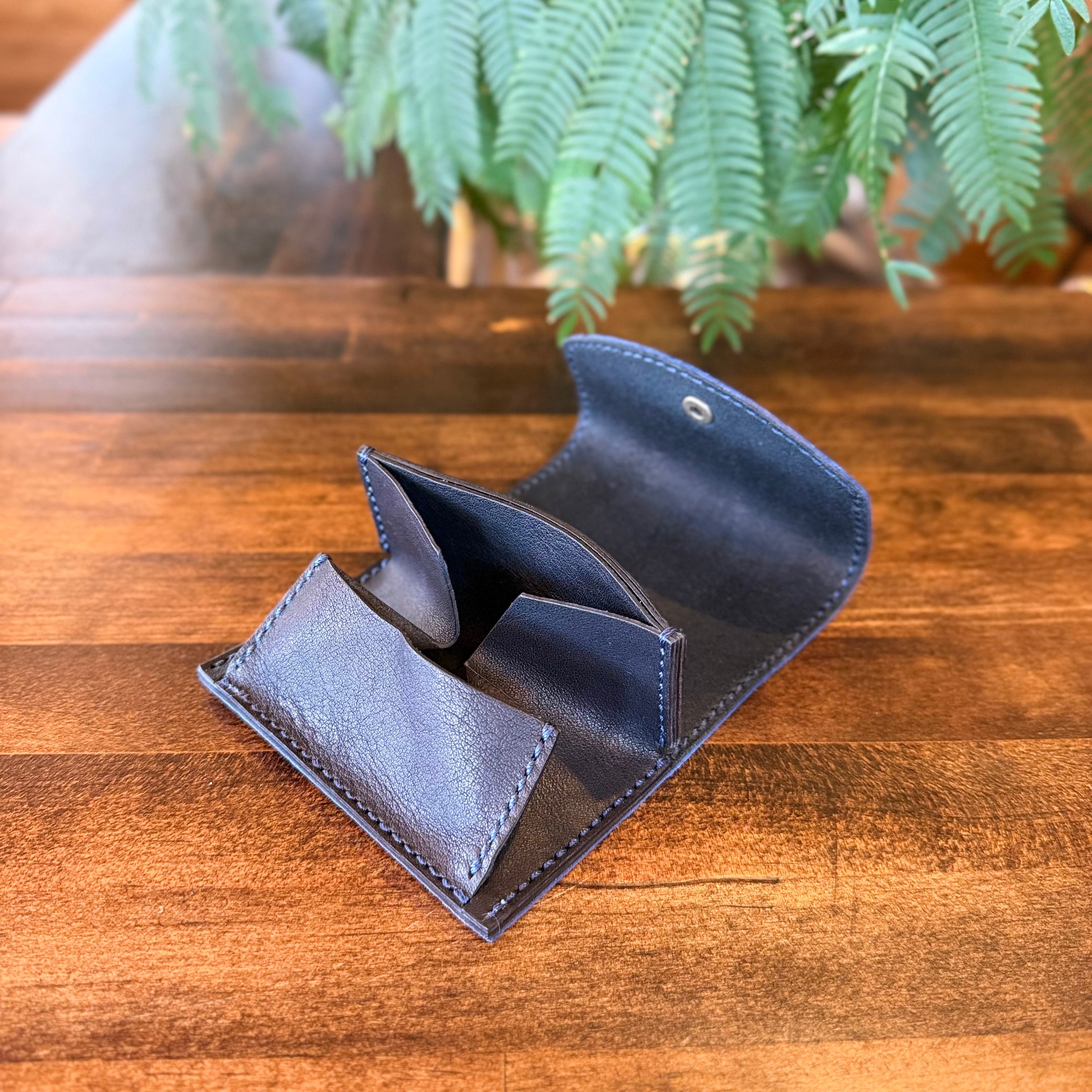 【蝦夷鹿革】究極のこぢんまり財布／ブルー