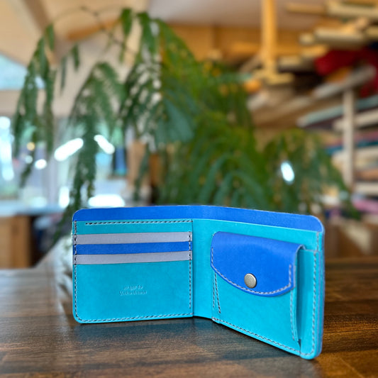 Bi-fold wallet (Turtle Island)