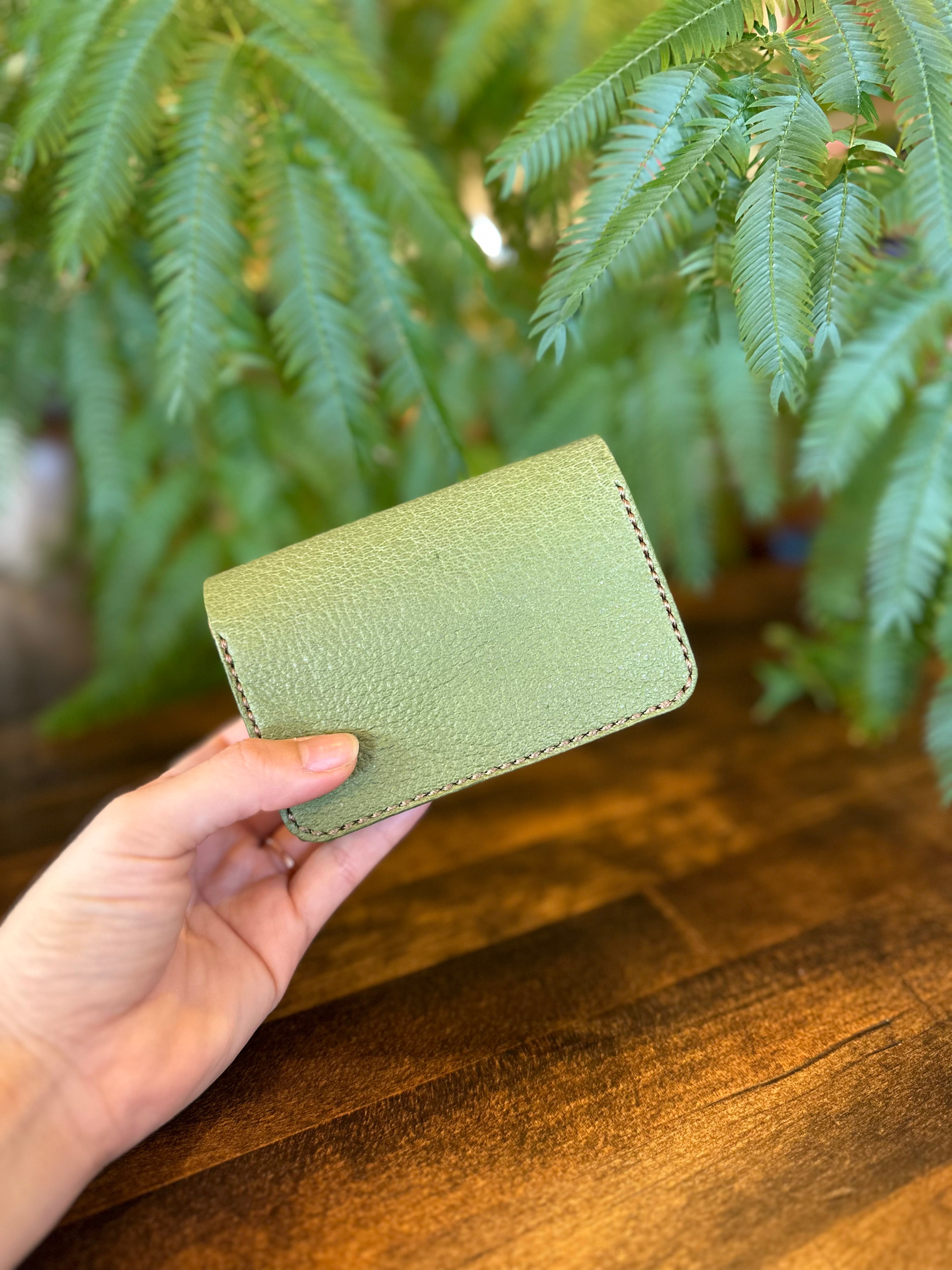 【屋久鹿革】こぢんまり財布(苔)