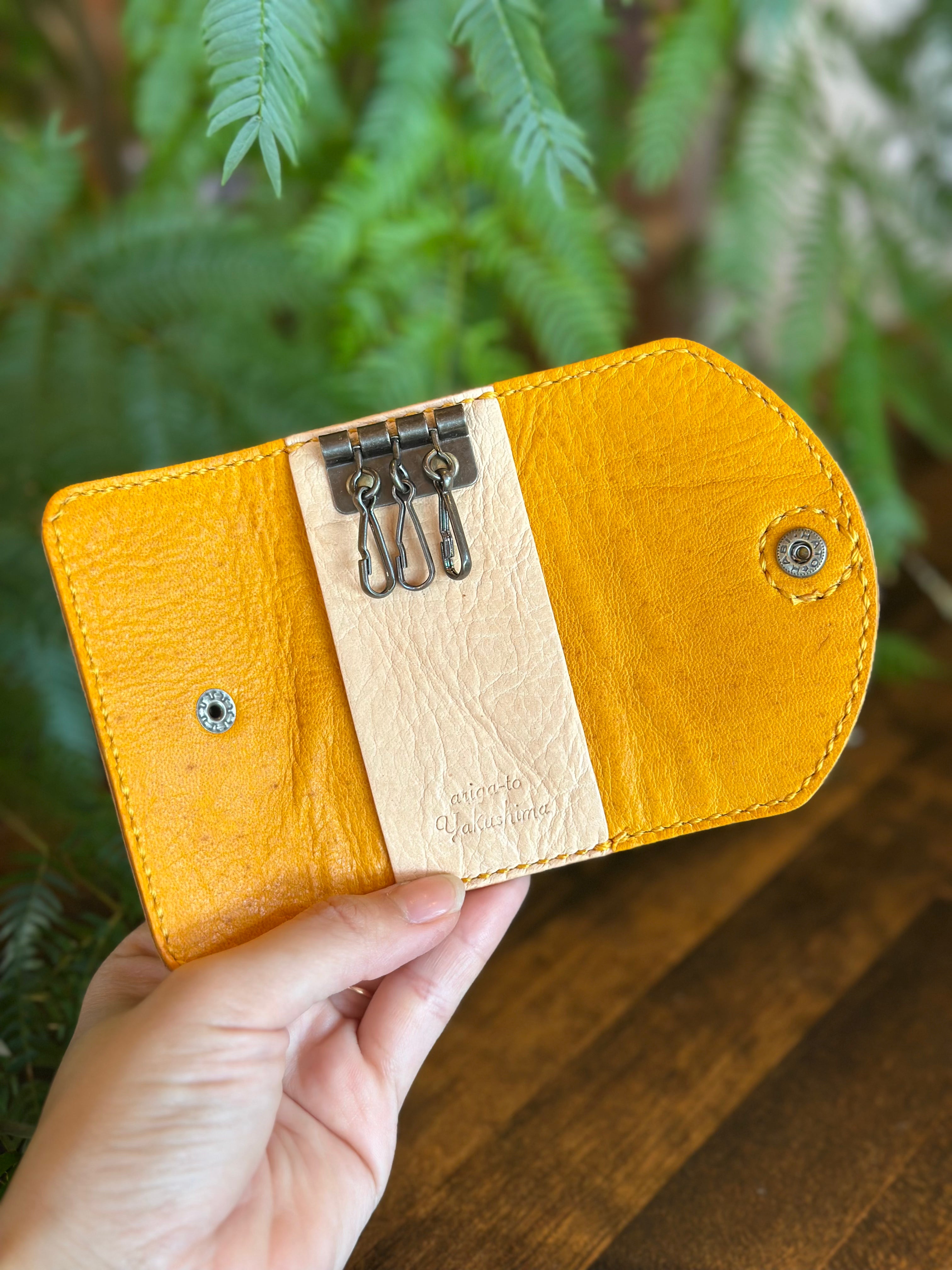 キーケース(ツワブキの花)