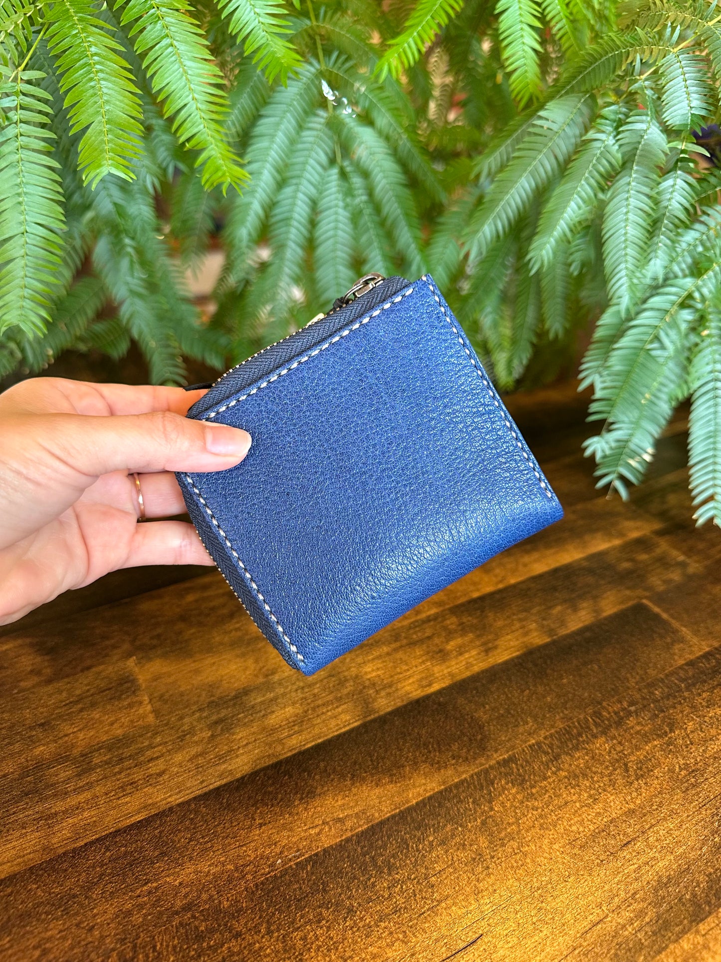 【京鹿革】究極の島財布（ブルー×ブラック）