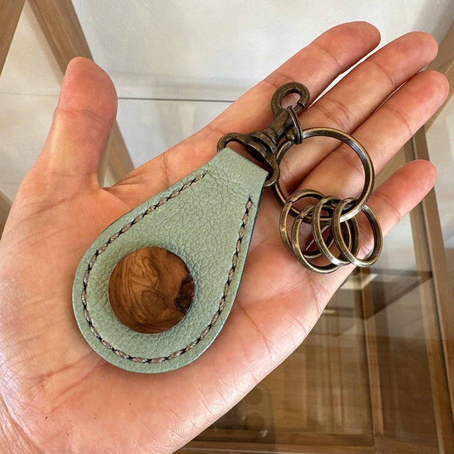 Key ring (Yakusugi cedar)