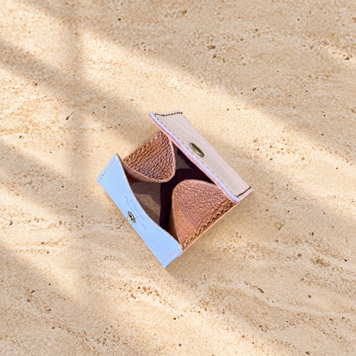 【Yakushika Deer Leather × Kyo-shikagaw】Box-shaped Coin Case / Pink × Brown