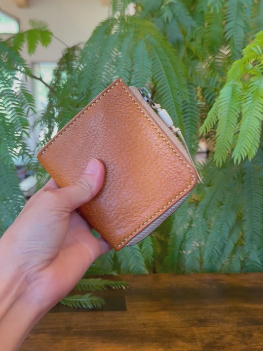 Ultimate Island Wallet (Camel)